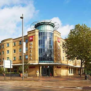 Ibis Stratford *** Londyn