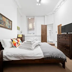  Casa vacanze 1, 48 Bishopsgate By Living