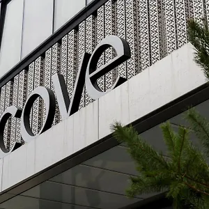 Cove Landmark Pinnacle **** Londyn