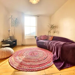  Appartamento London's East End 2 Bedroom