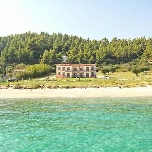 https://skentos-apartments-sea-view.hotelschalkidiki.net