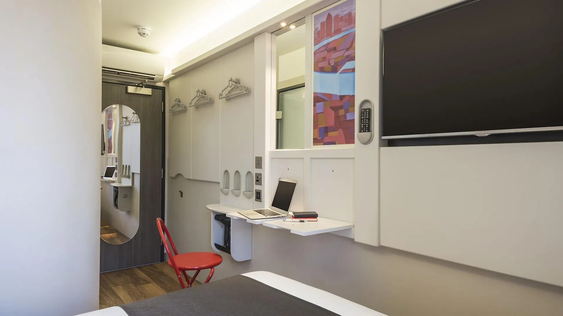 Point A Hotel London Shoreditch 3*,